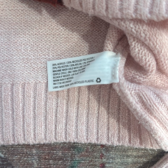 Cropped Striped Cardigan - Picture 3 of 4